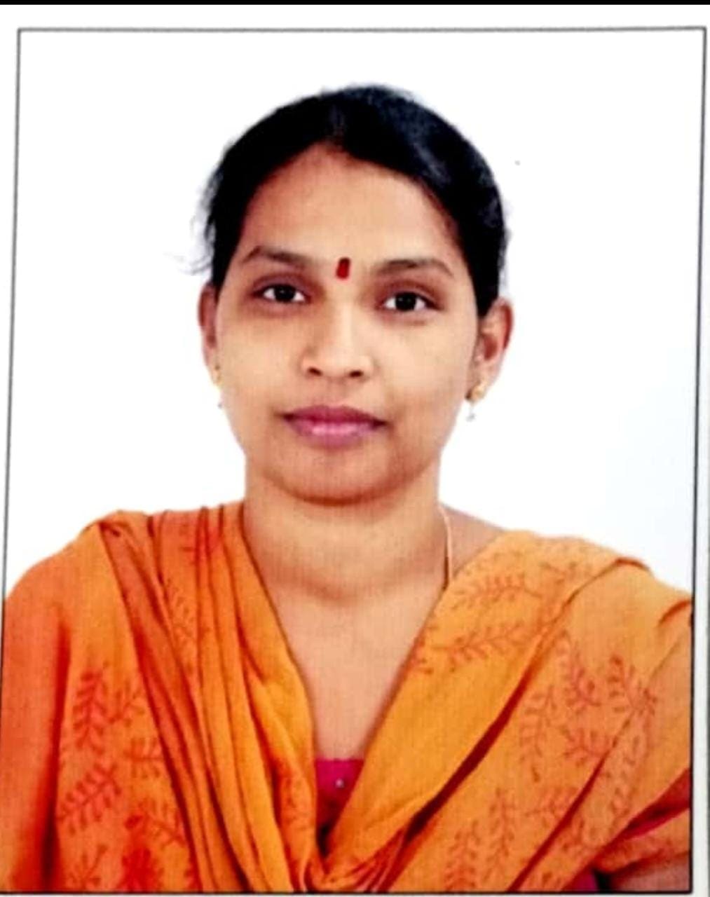Portrait of Nandhini Nakula, Trainer at ProLEAP Academy